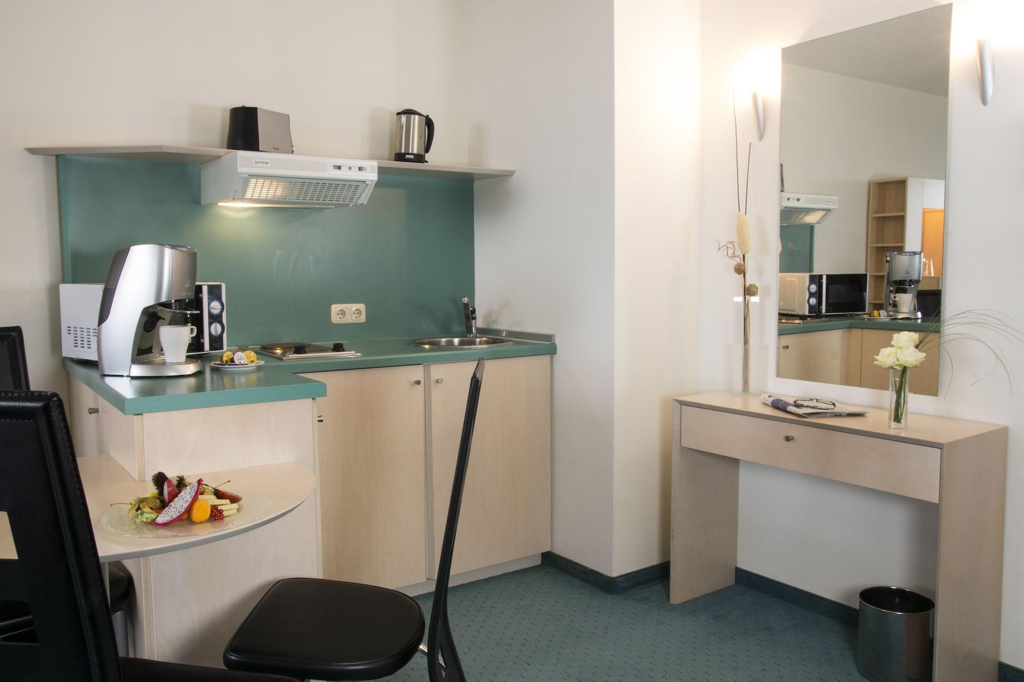 Atlanta Hotel Leipzig โกรสเพิสนา ภายนอก รูปภาพ