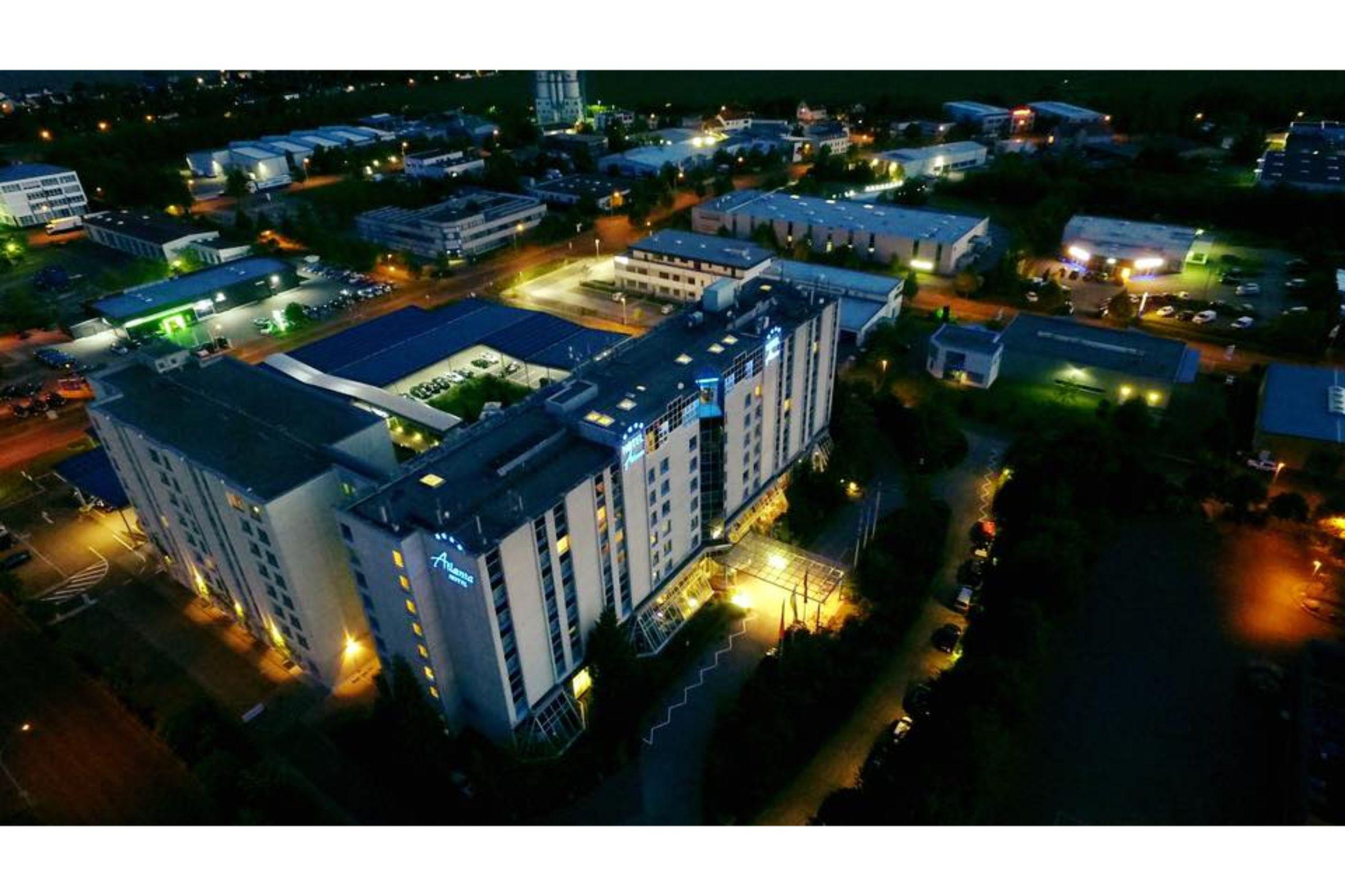 Atlanta Hotel Leipzig โกรสเพิสนา ภายนอก รูปภาพ