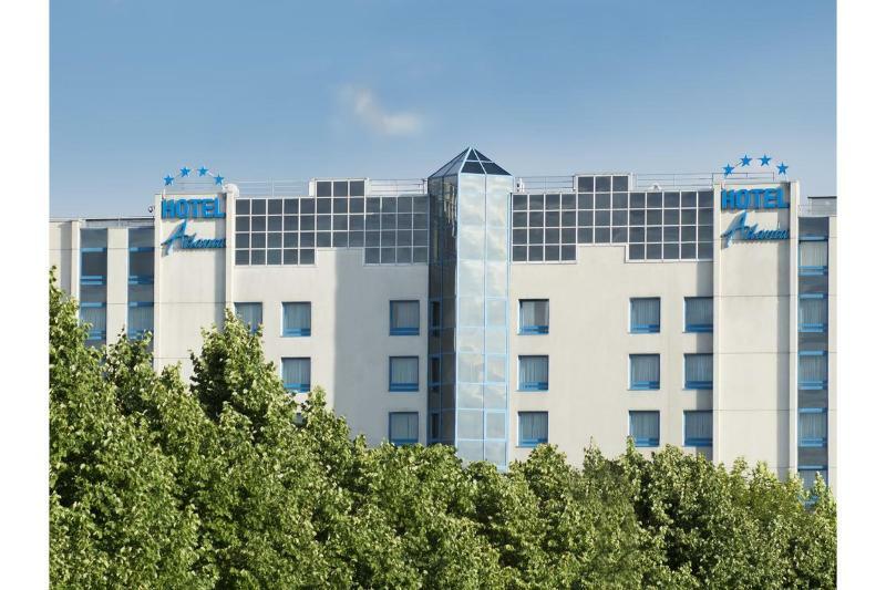Atlanta Hotel Leipzig โกรสเพิสนา ภายนอก รูปภาพ